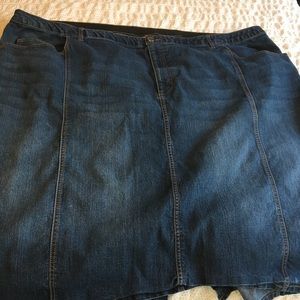Catherine’s Faded Denim Mid-Length Skirt